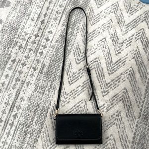 Brand new Tory Burch crossbody - never worn
